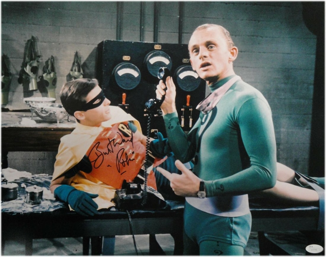 Burt Ward Hand Signed Autographed 16X20 Photo Batman "Robin" w/ Riddler: Burt Ward Hand Signed Autographed 16X20 Photo Batman "Robin" w/ Riddler Object Type: Photograph Industry: Television Original/Reproduction: Original Signed By: Burt Ward Autograph Authentication: Jame