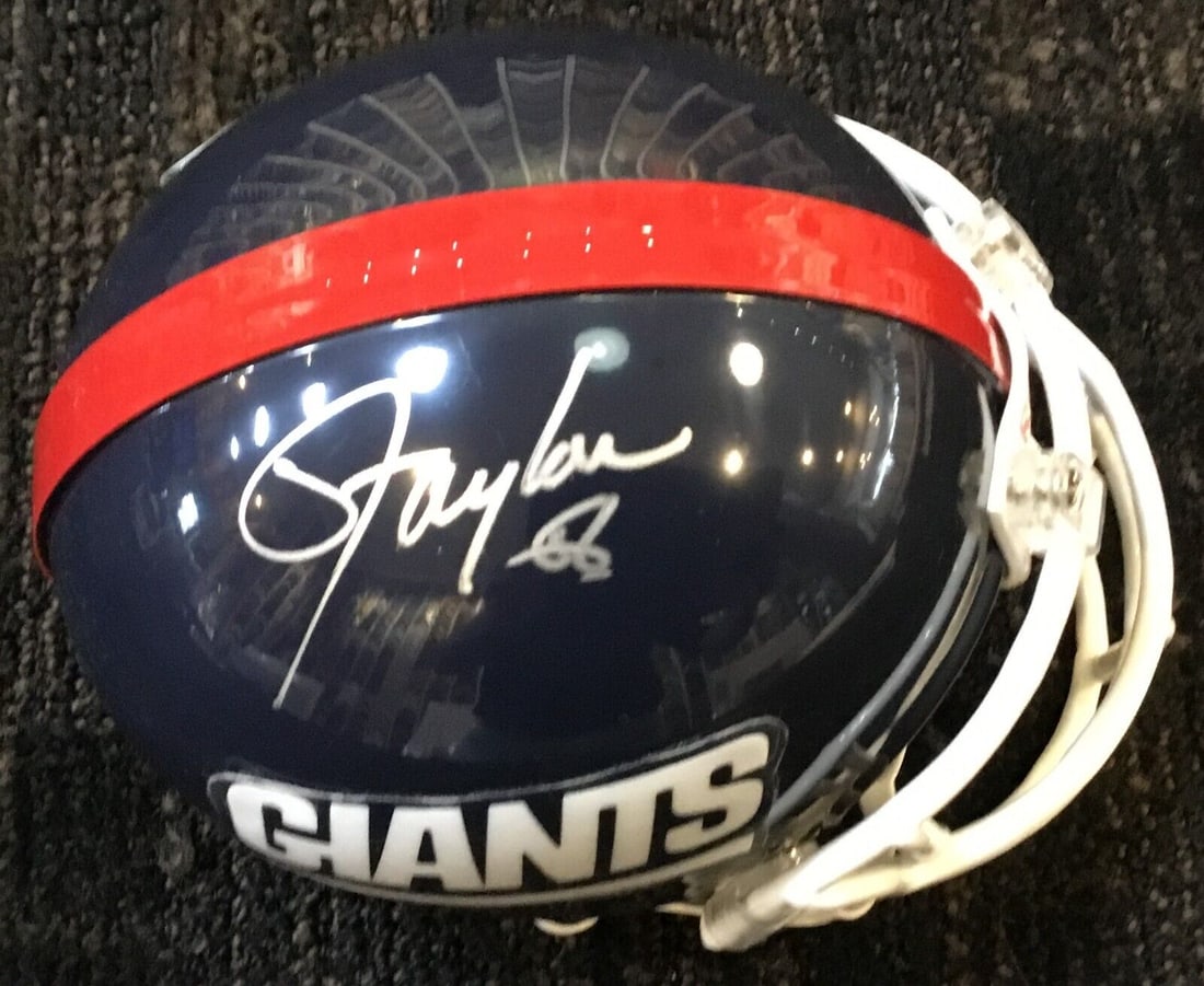 Lawrence Taylor New York Giants Signed Mini Helmet JSA: Lawrence Taylor New York Giants Signed Mini Helmet JSA Sport: Football Player: Lawrence Taylor Signed: Yes Original/Reprint: Original Autograph Authentication: Beckett Authentication Services (BAS) Pr