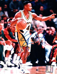 Travis Best Signed Autographed 8X10 Photo Pacers Setting Up Play JSA: Travis Best Signed Autographed 8X10 Photo Pacers Setting Up Play JSA Sport: Basketball Product: Photo Original/Reprint: Original Player: Travis Best Autograph Authentication: James Spence (JSA) Team: