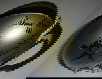 LARRY KELLEY YALE HEISMAN 36 GLENN DAVIS JOE BELLINO PSA/DNA SIGNED MINI HELMET: LARRY KELLEY YALE HEISMAN 36 GLENN DAVIS JOE BELLINO PSA/DNA SIGNED MINI HELMET Product: Helmet Sport: Football-NFL Original/Reprint: Original Pre-Owned While the lot images are representative of