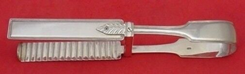 English Sterling Silver Asparagus Serving Tong Yoke Style Plain: English Sterling Silver Asparagus Serving Tong Yoke Style Plain Sterling silver asparagus serving tong yoke style plain (maker unknown). It is not monogrammed and is in excellent condition. Pre-Owned