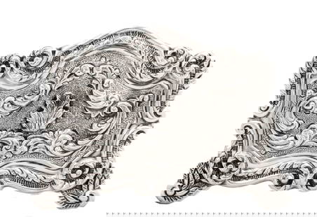 925 STERLING SILVER HANDMADE LEAF APPLIQUE CHASED MATTE & SHINY NAPKIN HOLDER: 925 STERLING SILVER HANDMADE LEAF APPLIQUE CHASED MATTE & SHINY NAPKIN HOLDER Composition: Sterling Silver Maker: Made in Turkey Fine 925 Sterling Silver Napkin Holder. Featuring handmade leaf