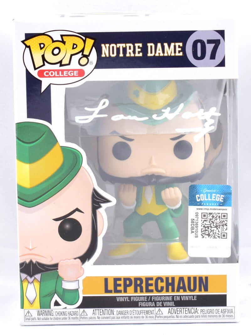Lou Holtz Autographed Notre Dame Funko Pop Figurine #7- Beckett W Hologram: Lou Holtz Autographed Notre Dame Funko Pop Figurine #7- Beckett W Hologram Type: Vinyl Figure Product Line: Funko Pop! Pez Pre-Owned While the lot images are representative of the item, the size, plac