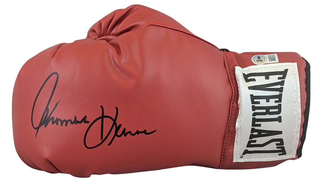 Tommy Hearns Signed Red Left Hand Everlast Boxing Glove BAS Witnessed: Tommy Hearns Signed Red Left Hand Everlast Boxing Glove BAS Witnessed Sport: Boxing Product: Glove Original/Reprint: Original Player: Tommy Hearns Autograph Authentication: Beckett Product Coa: Becket
