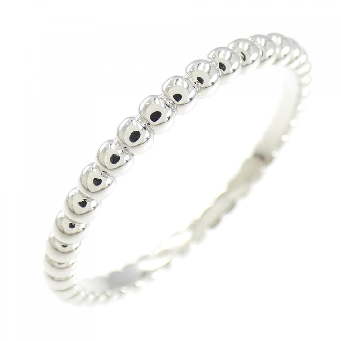 Van Cleef & Arpels PERRELET Small Ring: Van Cleef & Arpels PERRELET Small Ring Style: Ring Material: 750 White Gold Gender: Unisex Size: 8 (US size) (56) Accessories: Comes with repair certificate Main Stone: No stones Weight: approx. 2.2G