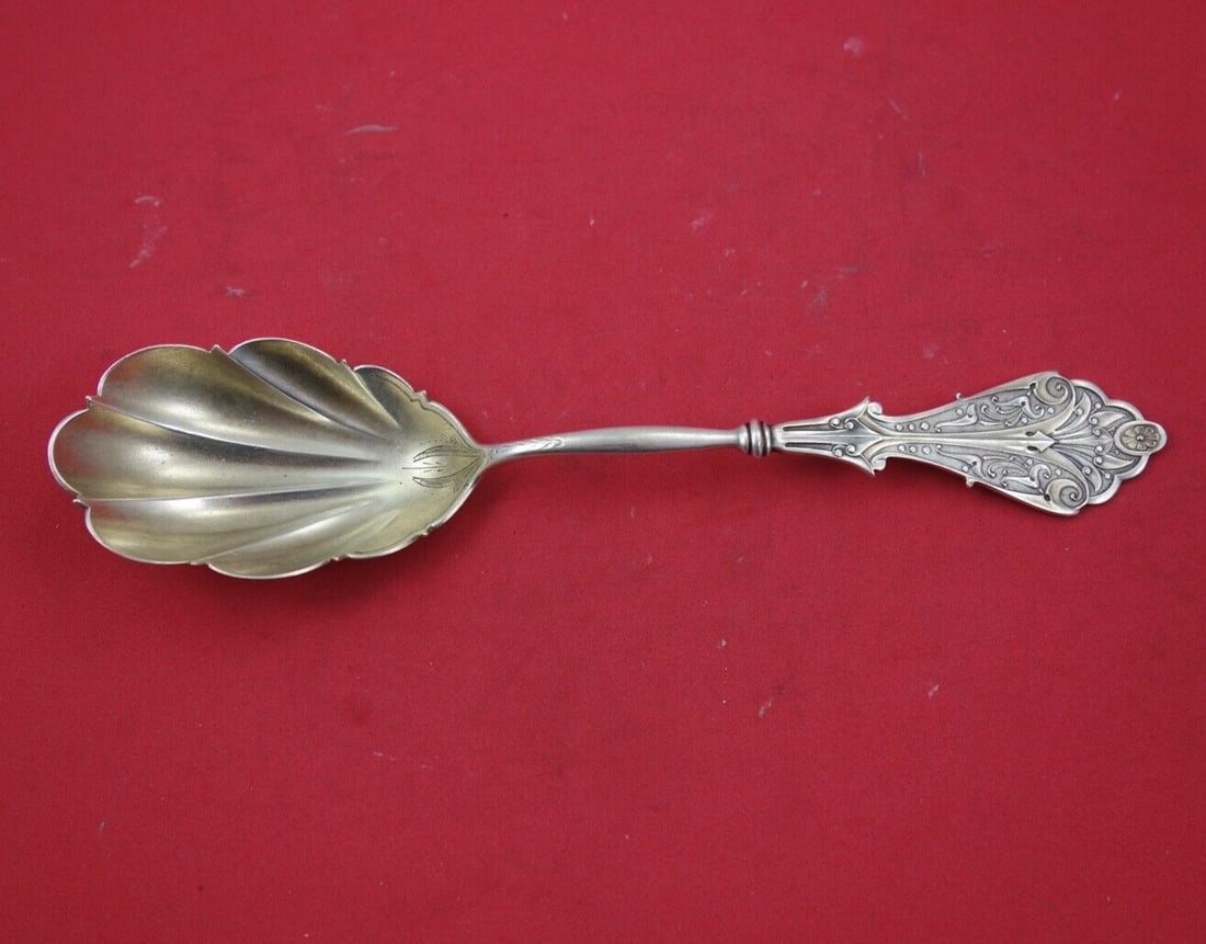 Corinthian by George Sharp Sterling Silver Berry Spoon GW brite-cut 8 5/8": Corinthian by George Sharp Sterling Silver Berry Spoon GW brite-cut 8 5/8" Corinthian by george sharpsterling silver berry spoon, gold washed brite-cut 8 5/8" in the pattern corinthian by george sharp