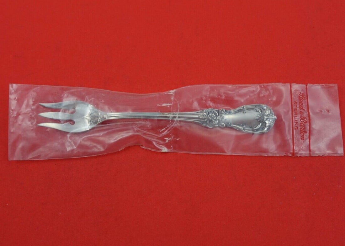 Burgundy Reed and Barton Sterling Silver Cocktail Fork 5 5/8in Factory Sealed: Burgundy by Reed and Barton Sterling Silver Cocktail Fork factory sealed 5 5/8" Burgundy by reed & bartonsterling silver cocktail fork, factory sealed 5 5/8" in the pattern burgundy by reed and barton
