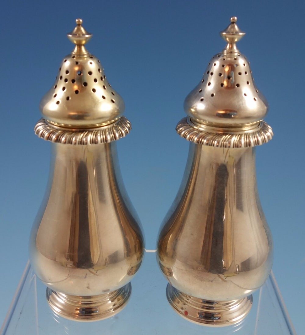 English Gadroon Gorham Sterling Silver Salt and Pepper Shakers Set 4 7/8 inches Pair: English Gadroon by Gorham Sterling Silver Salt and Pepper Shakers 2pc English gadroon by gorhamenglish gadroon by gorham sterling silver salt and pepper shakers pair. The shakers are marked with , the