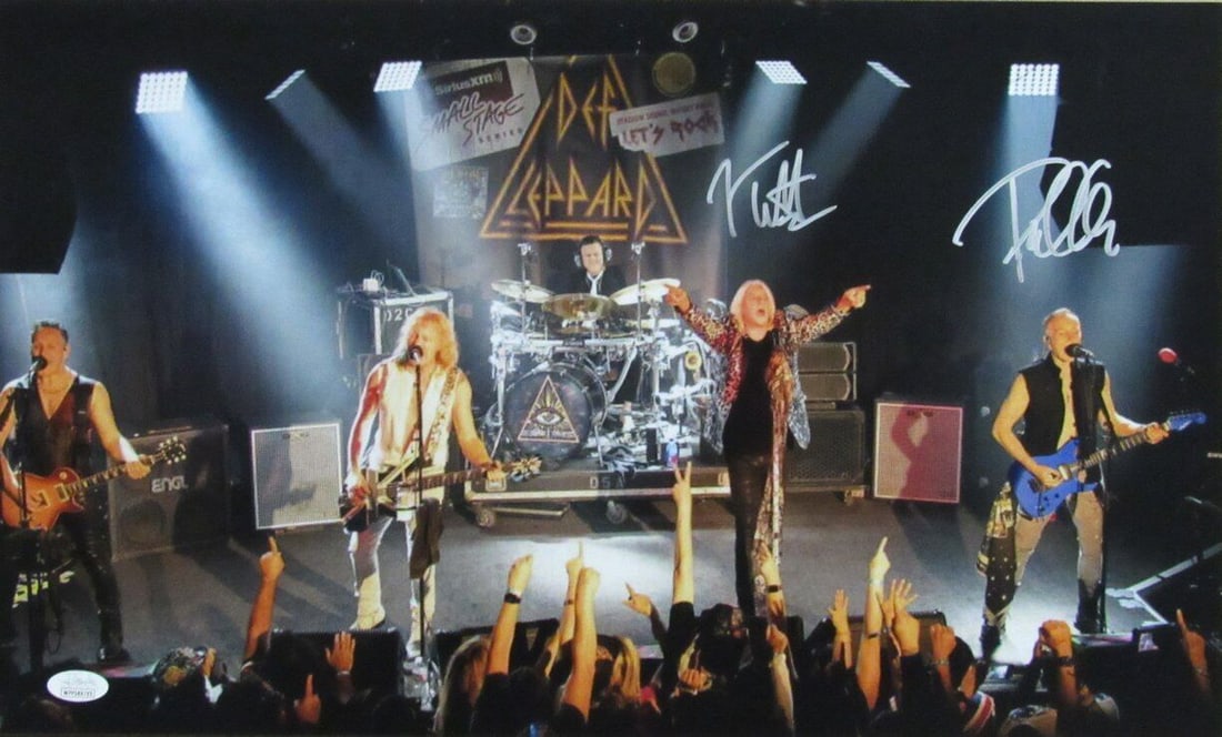 Joe Elliott/Phil Collen Dual-Signed/Auto 12x20 Photo Def Leppard JSA 190170: Joe Elliott/Phil Collen Dual-Signed/Auto 12x20 Photo Def Leppard JSA 190170 Industry: Music Object Type: Photograph Original/Reproduction: Original Signed: Yes Pre-Owned While the lot images are repre