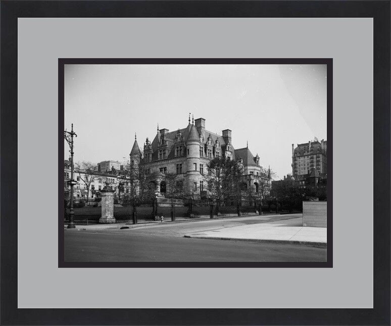 New York Mansion Charles Schab 1905 Custom Framed: New York Mansion Charles Schab 1905 Custom Framed Features: Framed Matted Region Of Origin: united states Item Width: 18 in Title: New York Mansion Charles Schab Production Technique: Lithography Item