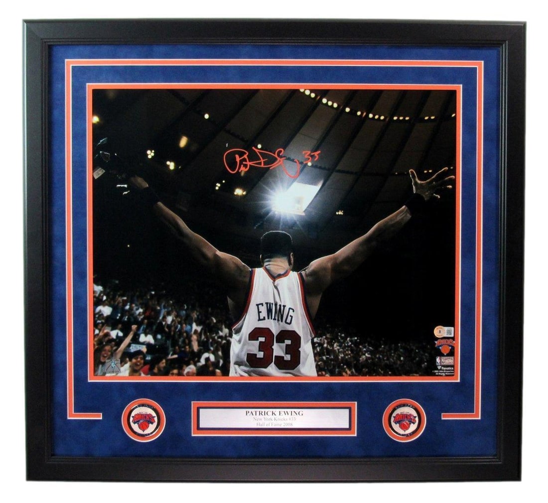 Patrick Ewing HOF Autographed 16x20 Photo NY Knicks Framed Beckett 178398: Patrick Ewing HOF Autographed 16x20 Photo NY Knicks Framed Beckett 178398 Sport: Basketball Product: Photo Original/Reprint: Original Autograph Authentication: BAS/Beckett Team: New York Knicks League