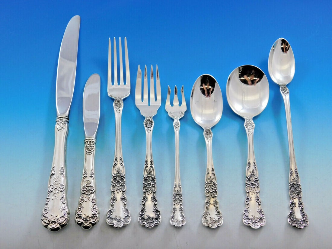 Buttercup by Gorham Sterling Silver Flatware Service for 12 Set 113 pcs: Buttercup by Gorham Sterling Silver Flatware Service for 12 Set 113 pcs Place Sz Featured Refinements: Sterling Silver Service for 12 Age: Post-1940 Brand: Gorham Pattern: Buttercup Type: Flatware - S