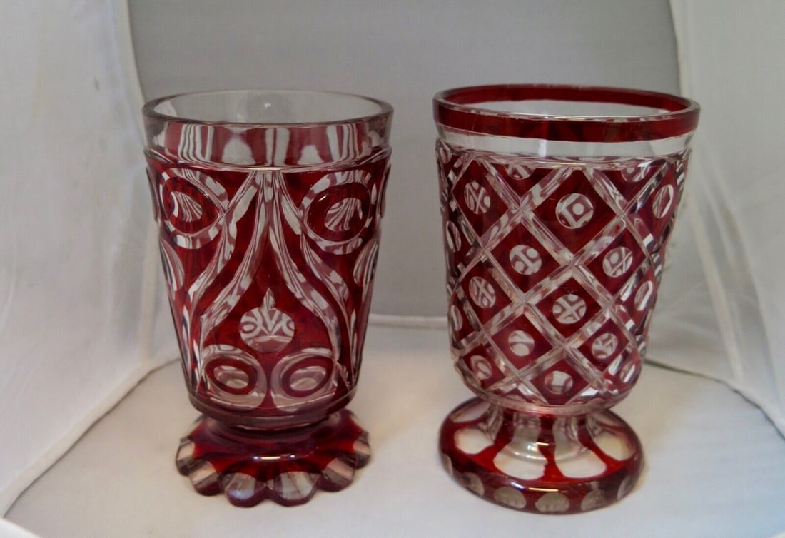 Vintage Ruby Bohemian Crystal Goblets 5in Tall 3 1/4in Diameter: Vintage Flashed Ruby Color Bohemian Crystal Goblets Style: bohemian Original/Reproduction: Vintage Original Type: Goblet Color: ruby flashed Type Of Glass: Crystal Material: Glass Production Style: Ar