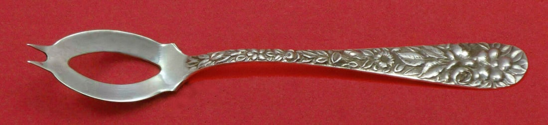 Hand Chased Rose Sterling Silver Olive Spoon 5 3/8 inches By Schofield: Hand Chased Rose by Schofield Sterling Silver Olive Spoon Ideal 5 3/8" Custom Pattern: Hand Chased Rose Brand: Schofield Type: Serving Spoon Age: Post-1940 Composition: Sterling Silver Maker: Schofiel