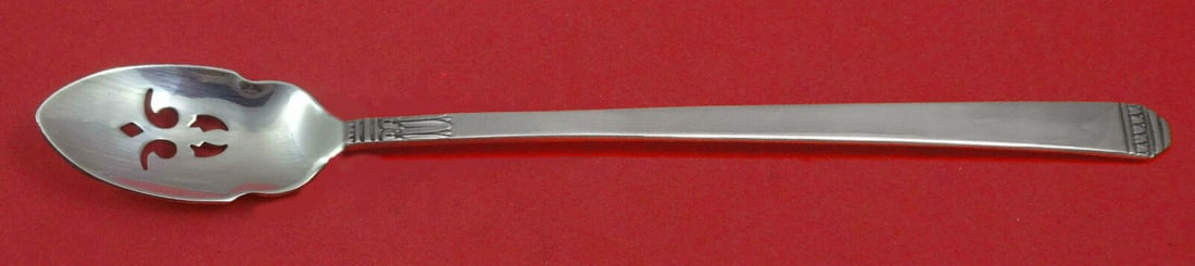 Regency By Lunt Sterling Silver Olive Spoon Pierced Long 7 3/8 inches Custom Made: Regency by Lunt Sterling Silver Olive Spoon Pierced Long 7 3/8" Custom Made Pattern: Regency Brand: Lunt Type: Serving Spoon Age: Post-1940 Composition: Sterling Silver Maker: Lunt Regency by lunt ste