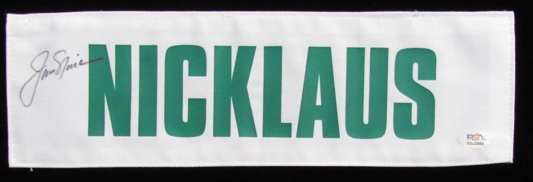 Jack Nicklaus Signed White Masters Caddie Cloth Nameplate: Jack Nicklaus Signed/Auto White Masters Caddie Cloth Nameplate PSA/DNA 188999 Original/Reprint: Original Player: Jack Nicklaus Product: Caddie Nameplate Sport: Golf-PGA Pre-Owned While the lot images