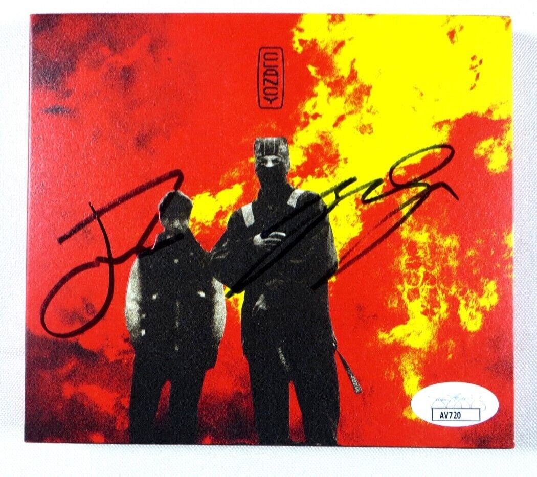 Tyler Joseph Josh Dunn Signed Autographed CD Cover Twenty One Pilots Clancy: Tyler Joseph Josh Dunn Signed Autographed CD Cover Twenty One Pilots Clancy Industry: Music Object Type: CD & Booklet Original/Reproduction: Original Autograph Authentication: James Spence (JSA) Pre-O