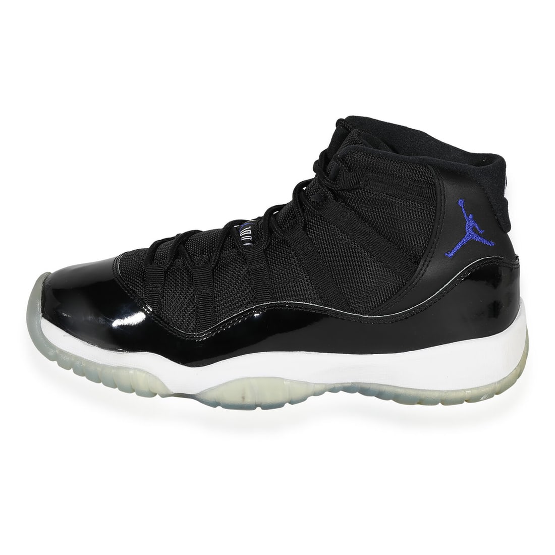 Air Jordan 11 Retro BG Space Jam 2016 Sneaker 7 US Black: Air Jordan - Air Jordan 11 Retro BG Space Jam 2016 (7 US) With Original Box/Packaging: Yes With Papers: Yes Handbag Accessories: Other Material: Fabric;Patent Leather Color: Black Year Manufactured: 2