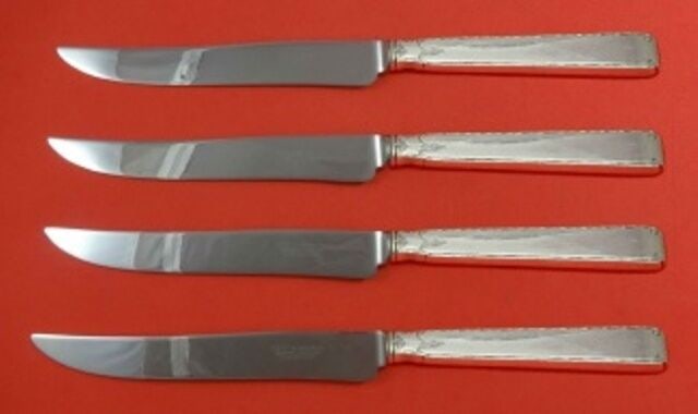 Old Lace by Towle Sterling Silver Steak Knife Set 4pc Texas Sized Custom 9.5in: Old Lace by Towle Sterling Silver Steak Knife Set 4pc Texas Sized Custom Seller Notes: "Excellent" Composition: Sterling Silver Maker: Towle Type: Flatware - Knives Age: Post-1940 Old lace by towle st