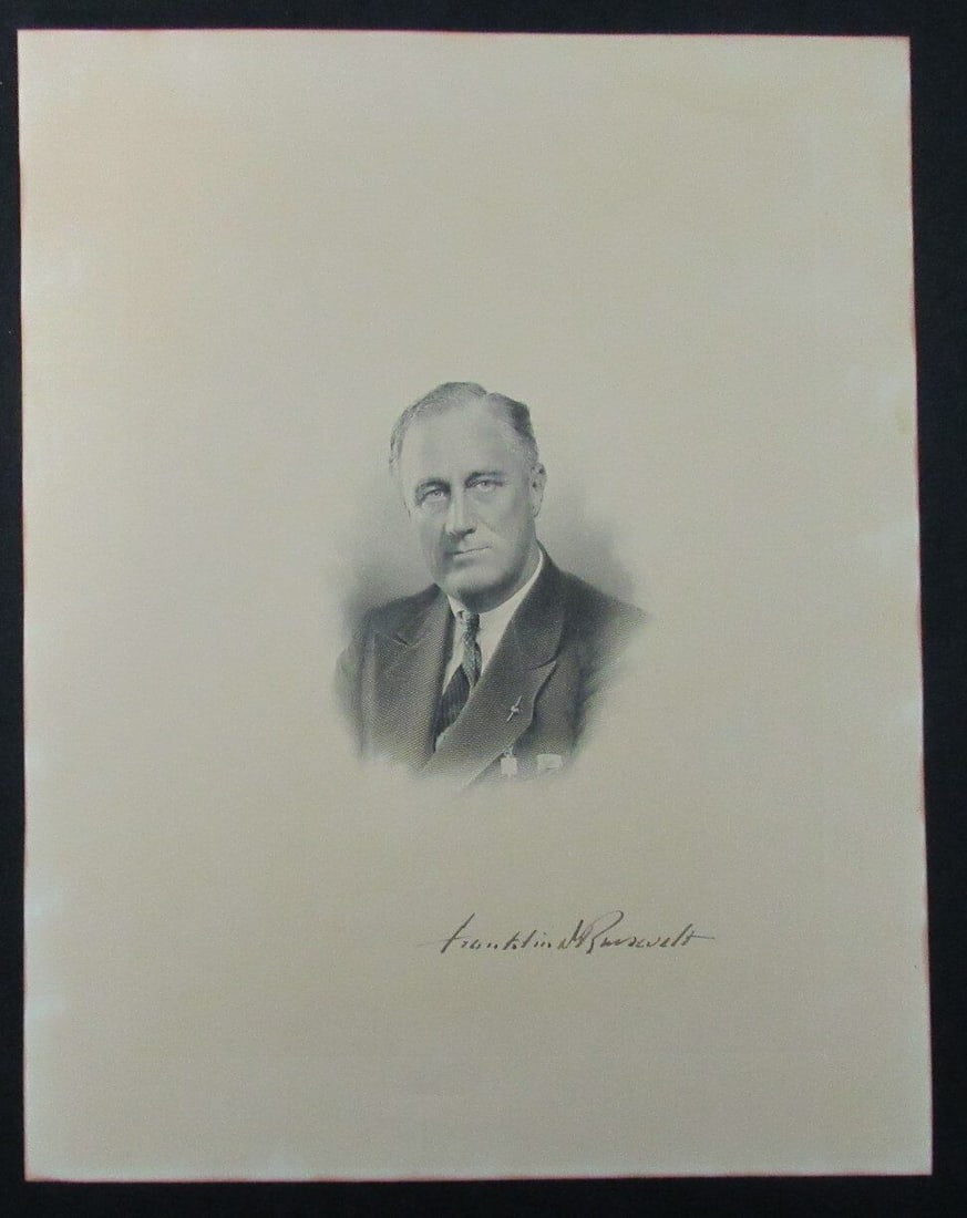 Franklin D. Roosevelt Signed Photo 11x14 PSA/DNA 189699: Franklin D. Roosevelt Signed Photo 11x14 PSA/DNA 189699 This is an 11x14 inches signed photo of former President Franklin D. Roosevelt, certified by PSA/DNA. The item is an original and features Roose