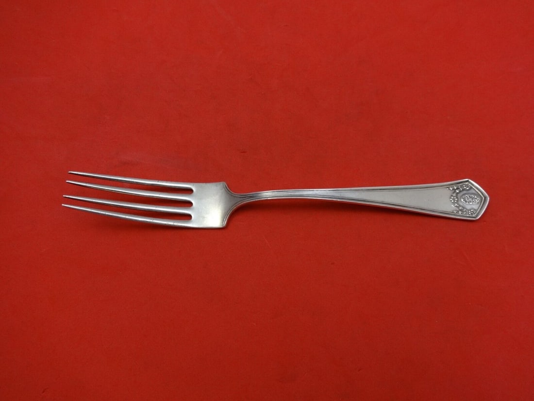 Georgian Garland Sterling Silver Fork 7in by Frank Smith: Georgian Garland Sterling Silver Fork 7in by Frank Smith This stunning 7-inch fork features the Georgian Garland pattern by renowned maker Frank Smith. Crafted from high-quality sterling silver, this