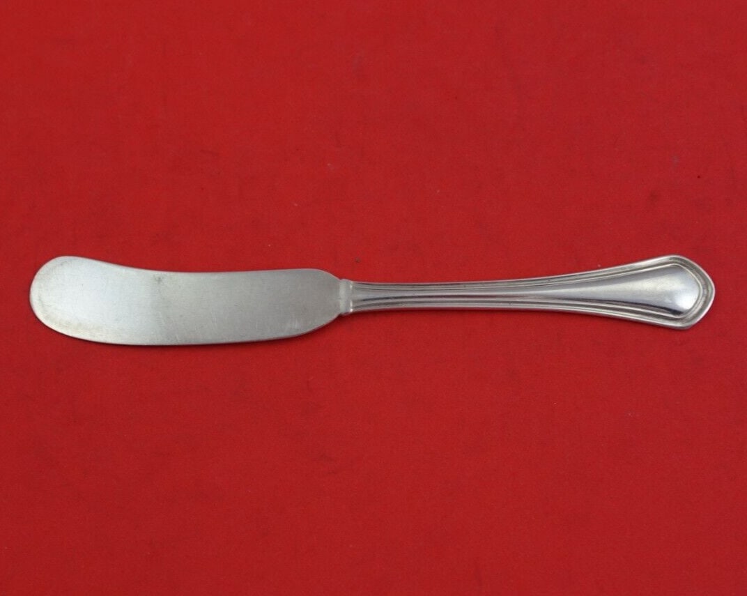 Mayflower Sterling Silver Butter Spreader by Frank Smith 5.875in: Mayflower Sterling Silver Butter Spreader by Frank Smith 5.875in This is a Mayflower butter spreader with a flat handle made from sterling silver (.925) by Frank Smith. It measures 5.875 inches in len