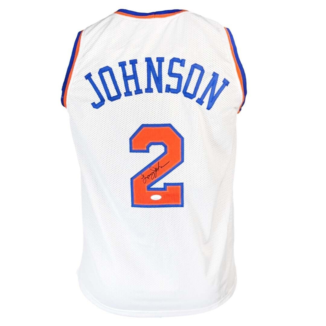 Larry Johnson Signed New York Knicks Basketball Jersey XL: Larry Johnson Signed New York Knicks Basketball Jersey XL This custom stitched New York Knicks basketball jersey is hand-signed by Larry Johnson and authenticated by JSA. The jersey is an original pie