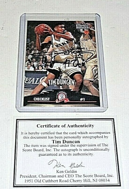 Tim Duncan Wake Forest Spurs HOF Signed Card: Tim Duncan Wake Forest Spurs HOF Signed Card Tim Duncan Wake Forest Spurs Hall of Fame autographed card. This item is perfect for basketball collectors and fans of the legendary player. Graded: No. Sp