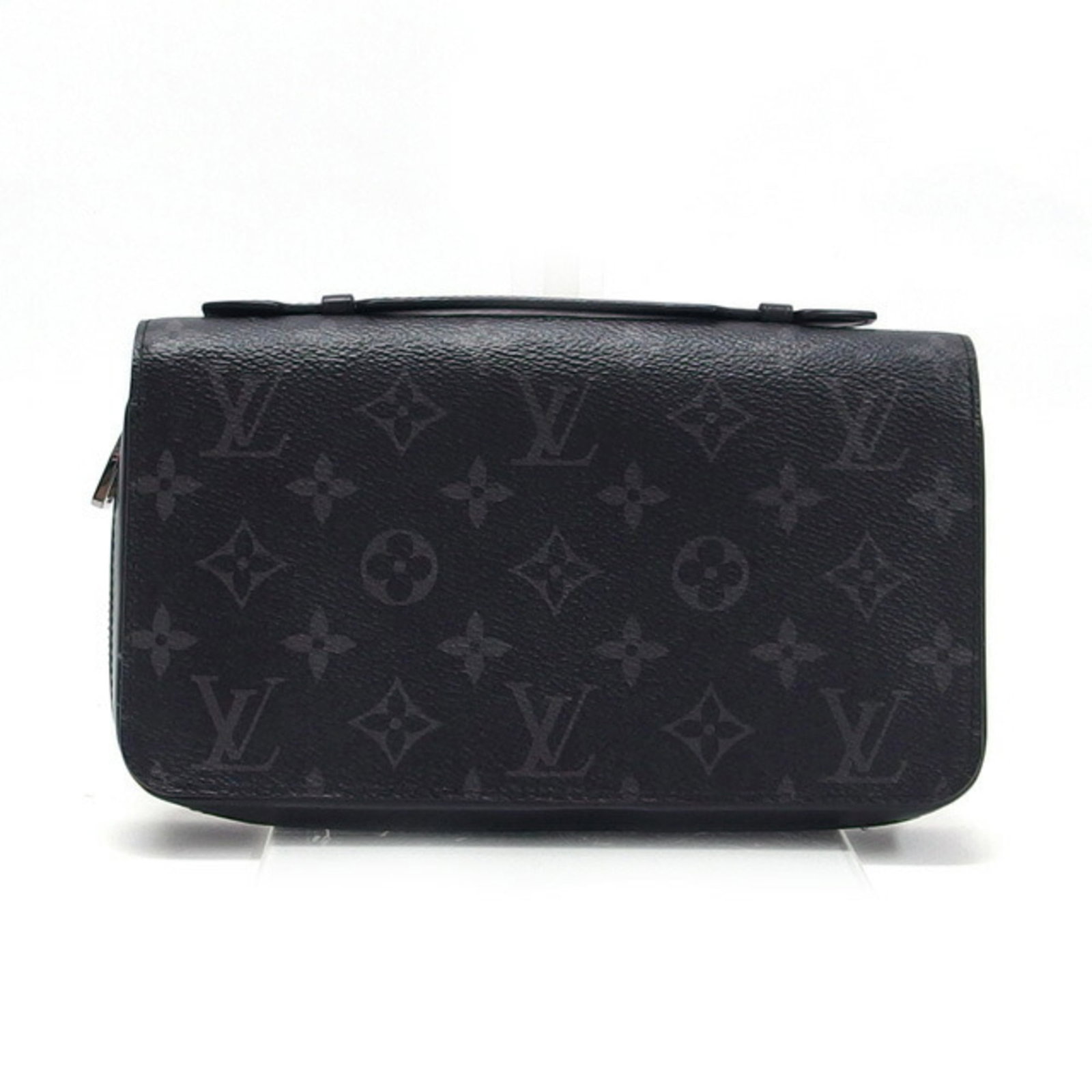 Louis Vuitton Monogram Eclipse Zippy XL Long Wallet M61698 for Men: Louis Vuitton Monogram Eclipse Zippy XL Long Wallet M61698 for Men This Louis Vuitton Zippy XL Long Wallet is crafted from Monogram Eclipse canvas, featuring a bi-fold design ideal for men. The wallet