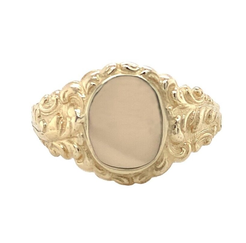 14k Yellow Gold Men's Signet Ring with Scrollwork Size 8.75: 14k Yellow Gold Men's Signet Ring with Scrollwork Size 8.75 This exquisite 14k Yellow Gold Men's Signet Ring features intricate fancy scrollwork, perfect for those who appreciate fine craftsmanship. D