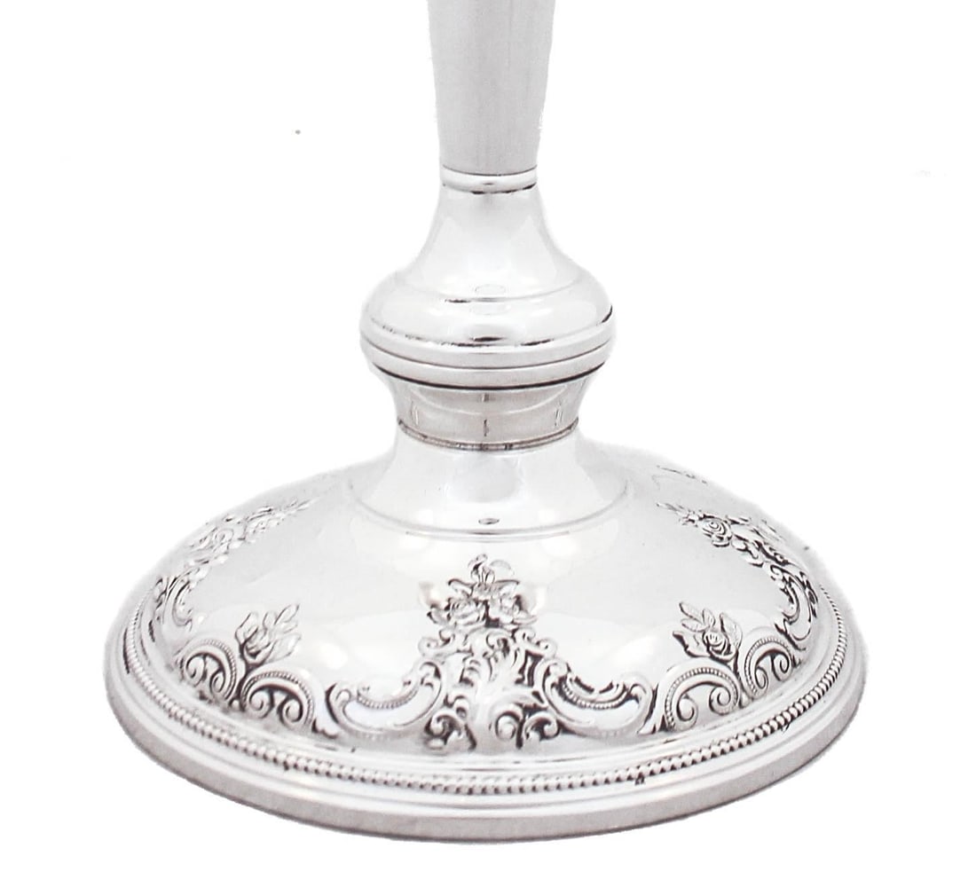 Sterling Silver Grande Baroque Candlesticks Set of 2: Sterling Silver Grande Baroque Candlesticks Set of 2 This exquisite set of 2 Grande Baroque candlesticks by Wallace Silversmiths is crafted from high-quality sterling silver. Designed in the 1940s, th