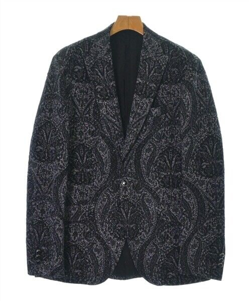 ETRO Navy and Silver Tailored Blazer Size 48 for Fall Winter: ETRO Navy and Silver Tailored Blazer Size 48 for Fall Winter This ETRO tailored blazer features a striking Navy and Silver total pattern, perfect for fall and winter seasons. Designed in a regular fit