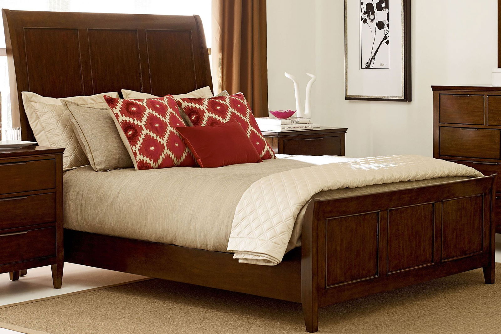 Elise Caris Queen Sleigh Bed Solid Maple Hand-Rubbed Finish: Elise Caris Queen Sleigh Bed Solid Maple Hand-Rubbed Finish The Elise Caris Queen Sleigh Bed is a sophisticated piece crafted from solid Appalachian maple, showcasing the quality associated with tradi