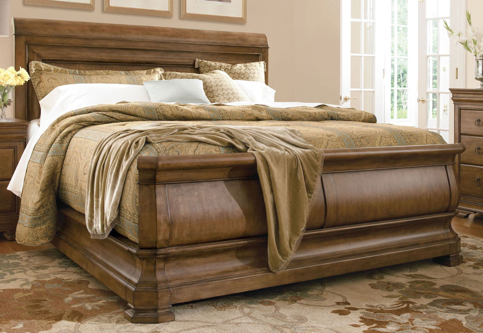New Lou Louie Philips King Sleigh Bed Cognac Finish Solid Alder: New Lou Louie Philips King Sleigh Bed Cognac Finish Solid Alder The New Lou Louie Philips King Sleigh Bed features a timeless Louis Philippe design, crafted primarily from solid alder and selected ald