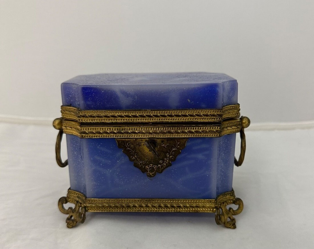 Antique Handmade French Casket Box Lavender Blue Glass: Antique Handmade French Casket Box Lavender Blue Glass This vintage early 19th century French footed casket box is handmade and features stylishly designed rare marbleized lavender blue glass. The box