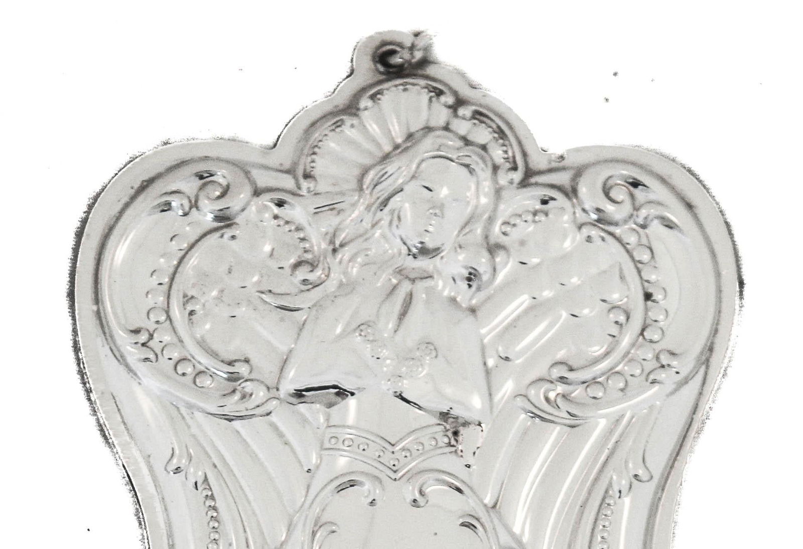 Sterling Silver Christmas Angel Ornament by Wallace: Sterling Silver Christmas Angel Ornament by Wallace This exquisite Christmas angel ornament is crafted from sterling silver by Wallace Silversmiths. It measures 4 inches in height and 2.5 inches in di