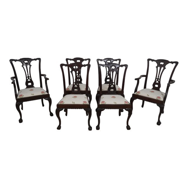 Set of 6 Vintage 1920's Clawfoot Mahogany Dining Chairs: Set of 6 Vintage 1920's Clawfoot Mahogany Dining Chairs Some Minor Nicks Dings Etc As Pictured Dimensions: 25.5"W x 21"D x 41"H Styles: Traditional Seat Height: 19.0 in Number of Seats: 6 Arm Height: