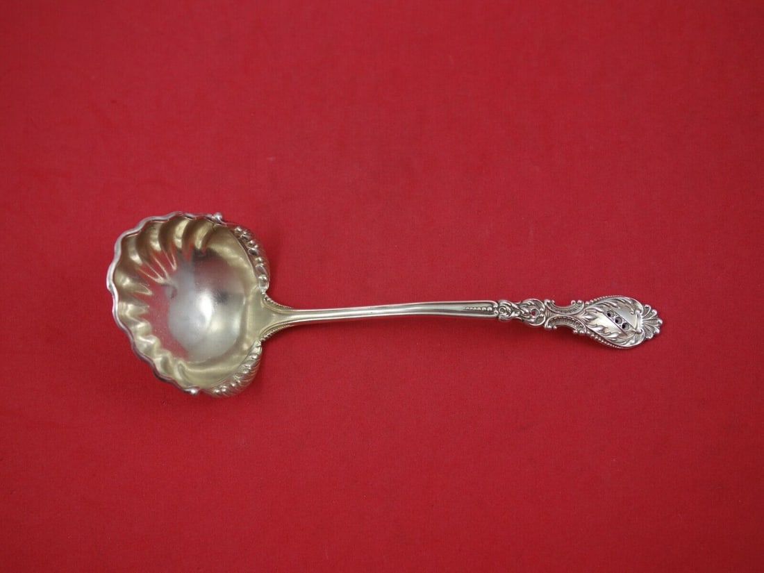 Nautilus by Blackinton Sterling Silver Sauce Ladle Missing Stones 7" Serving: Nautilus by Blackinton Sterling Silver Sauce Ladle Missing Stones 7" Serving Seller Notes: " Excellent condition" Composition: Sterling Silver Age: 1900-1940 Brand: Blackinton Pattern: Nautilus Type: 