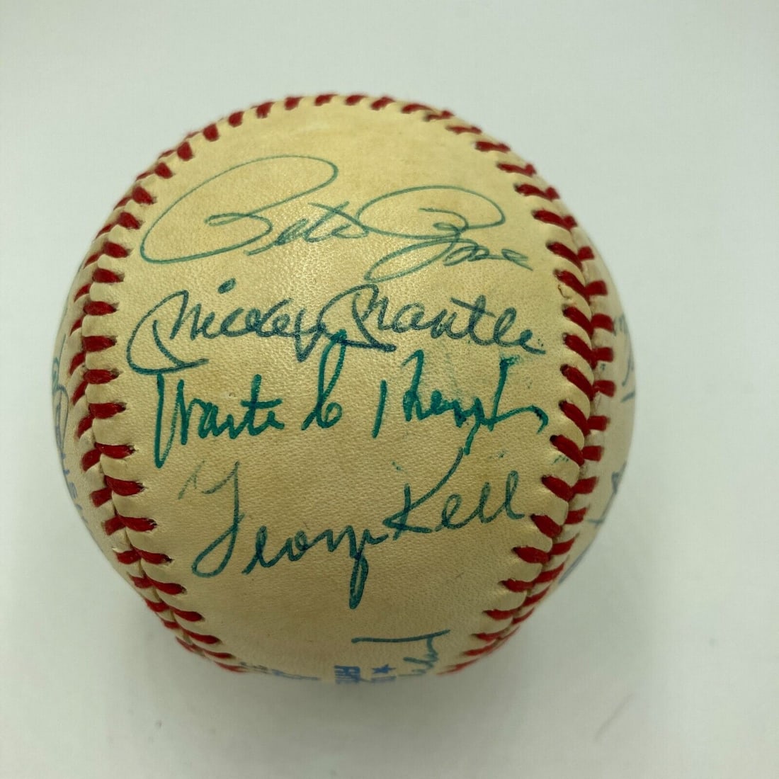 Mickey Mantle Joe Dimaggio Hank Aaron HOF Multi Signed Baseball JSA COA: Mickey Mantle Joe Dimaggio Hank Aaron HOF Multi Signed Baseball JSA COA Sport: Baseball Autograph Authentication: James Spence Authentication (JSA) Original/Reprint: Original Product: Ball Pre-Owned W