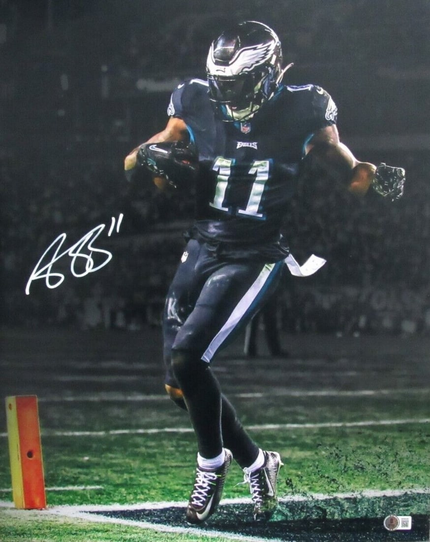 A.J. Brown Signed/Autographed 16x20 Photo Philadelphia Eagles Beckett 192197: A.J. Brown Signed/Autographed 16x20 Photo Philadelphia Eagles Beckett 192197 Original/Reprint: Original Product: Photo Sport: Football Team: Philadelphia Eagles Signed: YES Pre-Owned While the lot ima