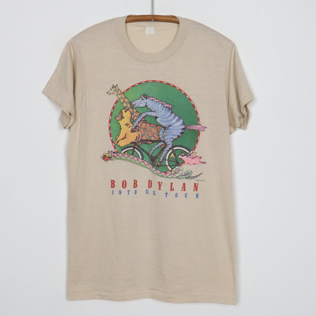 1978 Bob Dylan US Tour Shirt: 1978 Bob Dylan US Tour Shirt Original vintage 1978 Bob Dylan US Tour Shirt. This is a true vintage shirt, not a modern reproduction. Sizes vary so please use measurements for best idea on fit. No back