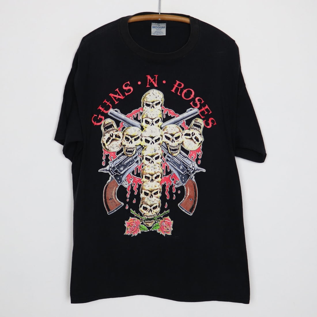 1991 Guns N Roses Use Your Illusion Tour Shirt: 1991 Guns N Roses Use Your Illusion Tour Shirt Original vintage 1991 Guns N Roses Use Your Illusion Tour Shirt. This is a true vintage shirt, not a modern reproduction. Sizes vary so please use measur