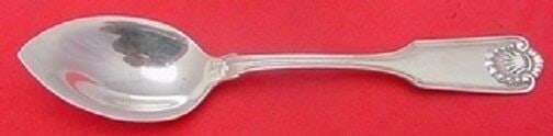 Fiddle Shell by Frank Smith Sterling Silver Grapefruit Spoon Original 5 3/4": Fiddle Shell by Frank Smith Sterling Silver Grapefruit Spoon Original 5 3/4" Pattern: Fiddle Shell Brand: Frank Smith Type: Spoon Age: 1900-1940 Composition: Sterling Silver Maker: Frank Smith Fiddle