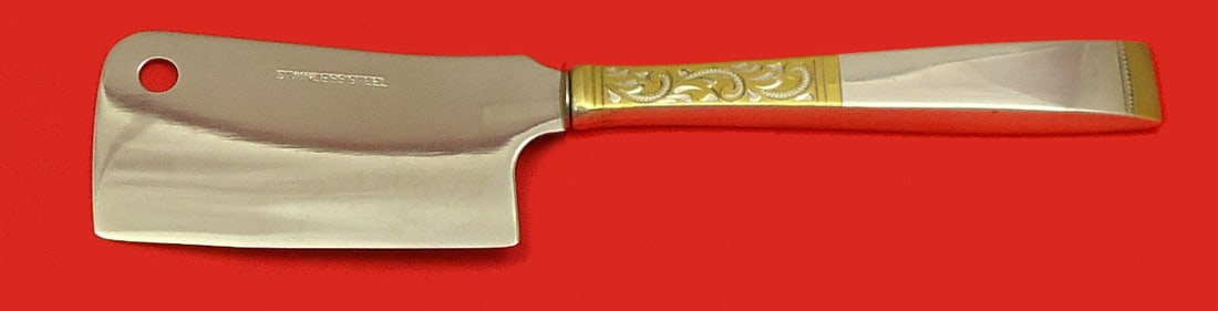 Golden Scroll by Gorham Sterling Silver Cheese Cleaver HHWS Custom Made 6 1/2": Golden Scroll by Gorham Sterling Silver Cheese Cleaver HHWS Custom Made 6 1/2" Pattern: Golden Scroll Brand: Gorham Type: Cheese Cleaver Age: Post-1940 Composition: Sterling Silver Maker: Gorham Golde
