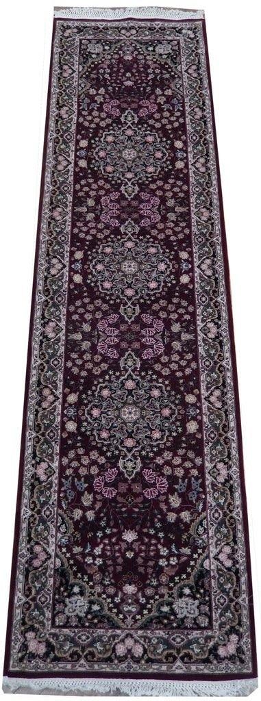 2.7 x 10 Berry Red Sino Wool & Silk Runner: 2.7 x 10 Berry Red Sino Wool & Silk Runner Free continental US Shipping This rug is designed to blend perfectly with any home. Each rug in this Collection is skillfully handmade in China with the fine