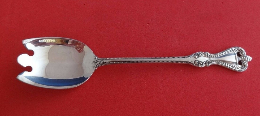 Old Colonial by Towle Sterling Silver Ice Cream Fork Round Bowl Original 5 1/8": Old Colonial by Towle Sterling Silver Ice Cream Fork Round Bowl Original 5 1/8" Composition: Sterling Silver Age: 1900-1940 Brand: Towle Pattern: Old Colonial Type: Flatware-Sporks Maker: Towle Old co
