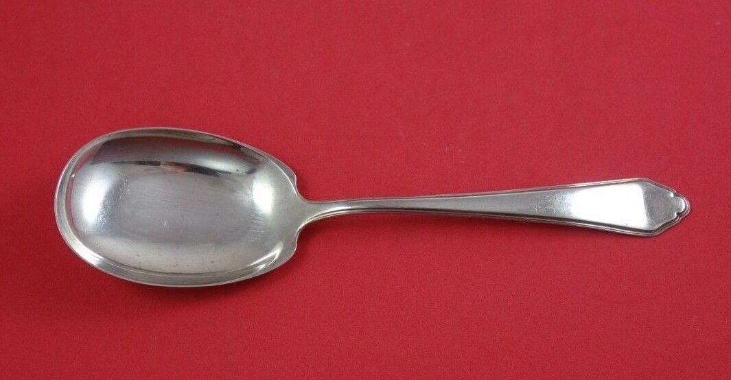 Gilbert Stuart by Blackinton Sterling Silver Berry Spoon Marked "Cartier" 8": Gilbert Stuart by Blackinton Sterling Silver Berry Spoon Marked " Cartier" 8" Seller Notes: " Excellent condition" Pattern: Gilbert Stuart Brand: Blackinton Type: Spoon Composition: Sterling Silver Ag