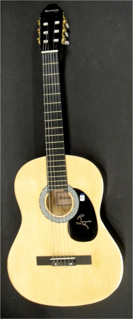 Ben Folds Signed Autographed Electric Guitar Ben Folds Five Pianist GA: Ben Folds Signed Autographed Electric Guitar Ben Folds Five Pianist GA Industry: Music Object Type: Guitar & Guitar Pick Original/Reproduction: Original Autograph Authentication: Global Authentics (GA