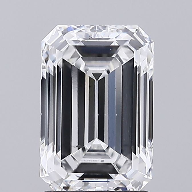 Loose Diamond - EMERALD 2.03ct E VS2: Loose Diamond - EMERALD 2.03ct E VS2 Source: This is a real non-mined Diamond that has been grown in a lab Shape: EMERALD Carats: 2.03 Color: E Clarity: VS2 Certification: IGI The BIDHAUS Guarantee: A