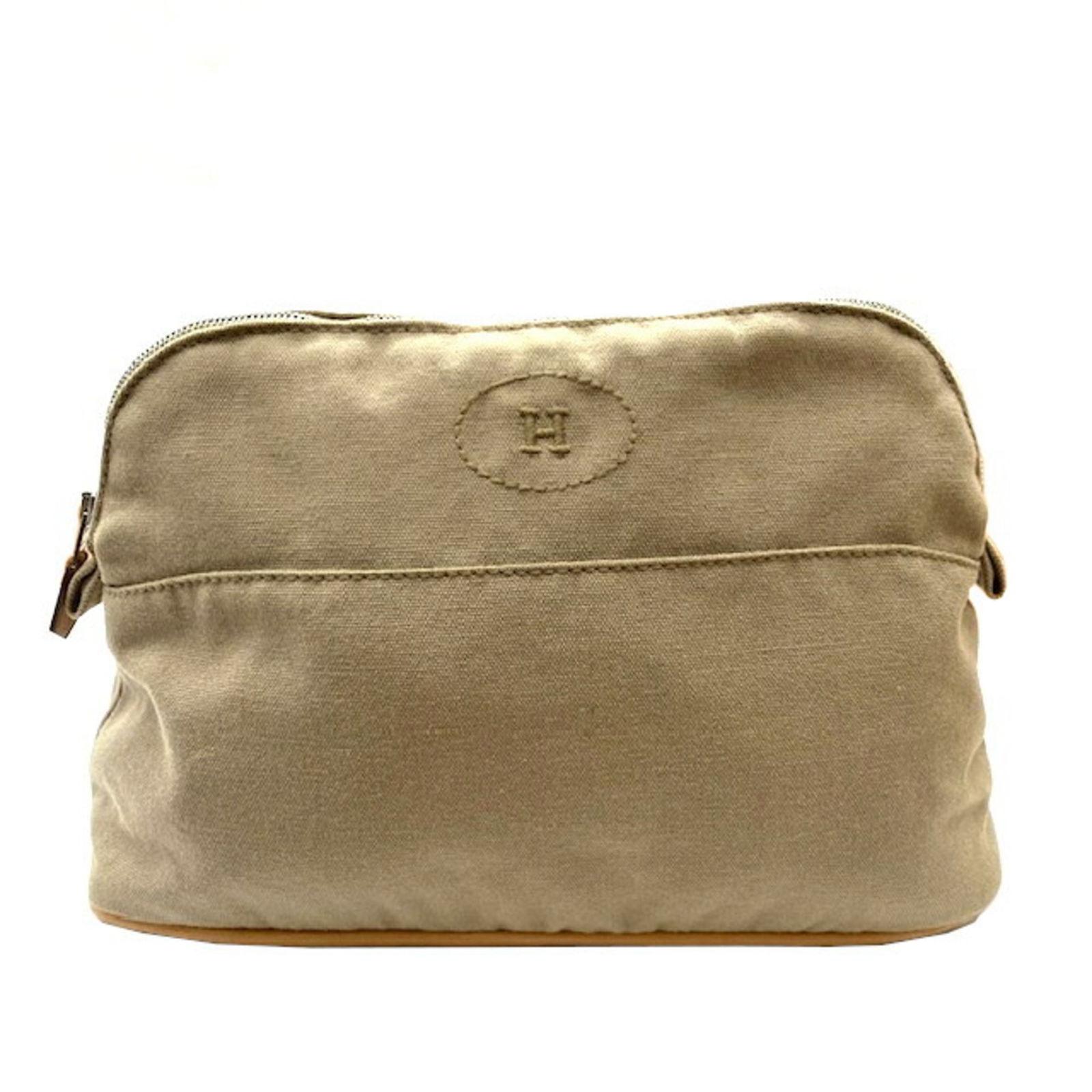 HERMES Bolido Pouch Gray Beige Cotton 17cm x 25cm: HERMES Bolido Pouch Gray Beige Cotton 17cm x 25cm This HERMES Bolido Pouch is crafted from high-quality cotton in a sophisticated gray beige color. Designed for women, it features a size of 17cm x 25c